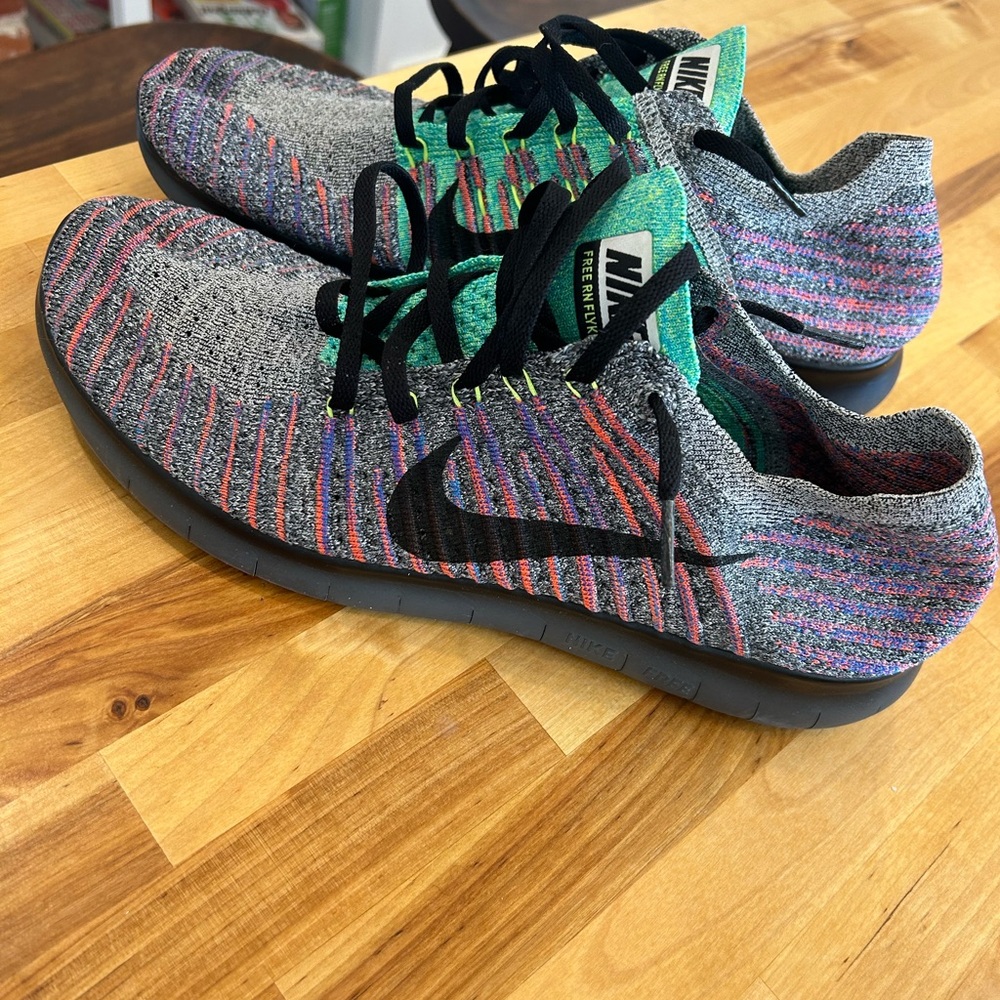 Nike color running shoes